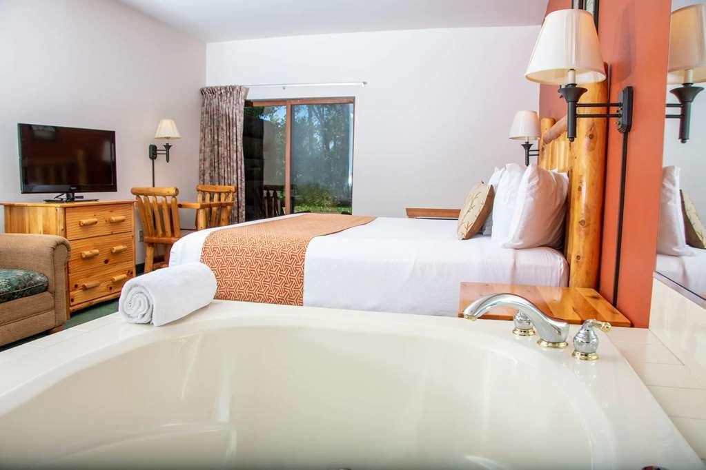 Hotel The Waters Of Minocqua Habitación foto